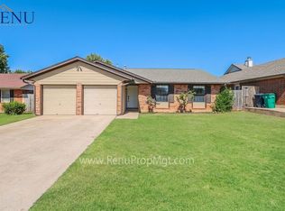 10441 Birkenhead Rd, Yukon, OK 73099