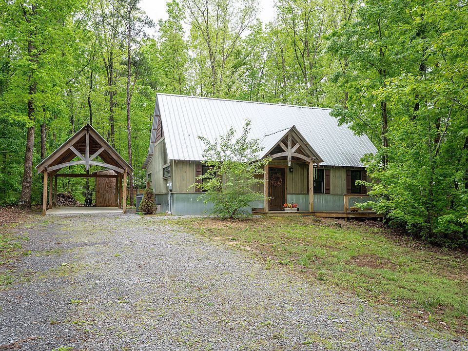 1st image of 15 Sassafras Trl