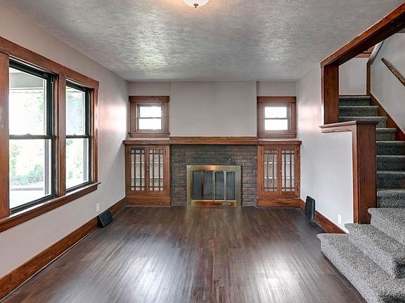 5th image of 3209 S 32nd Ave