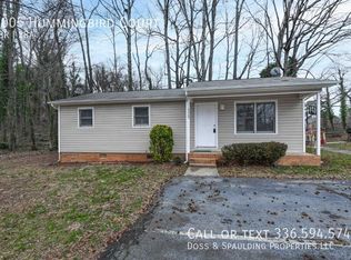 2005 Hummingbird Ct, High Point, NC 27265