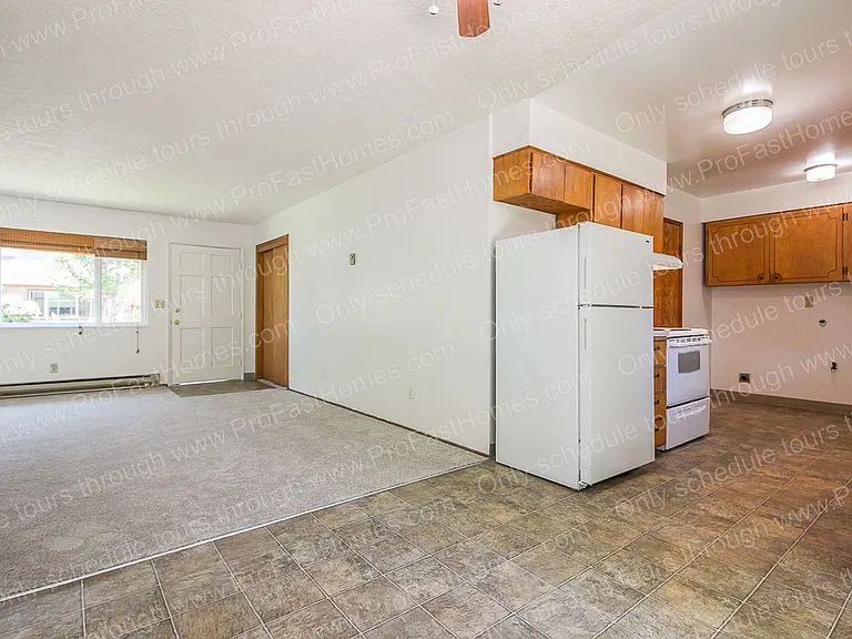 1310 SE 4th St — Photo 8
