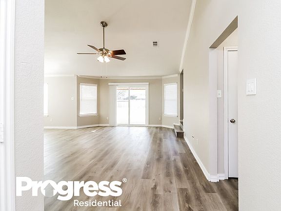 4th image of 259 Alden Dr
