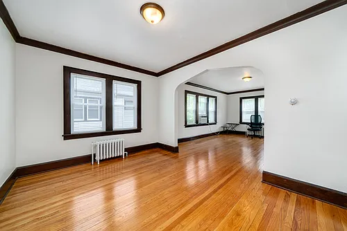 2130 Douglas St #2 Photo 1