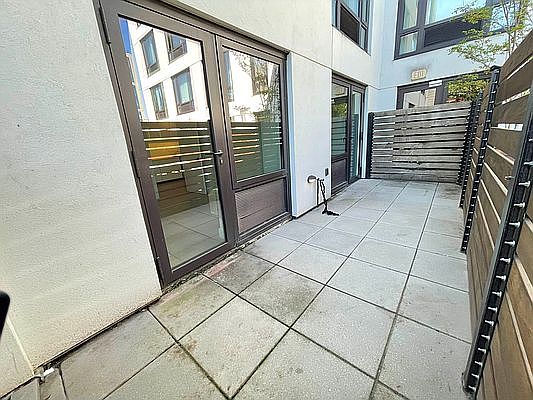2nd image of 557 4th Ave #208