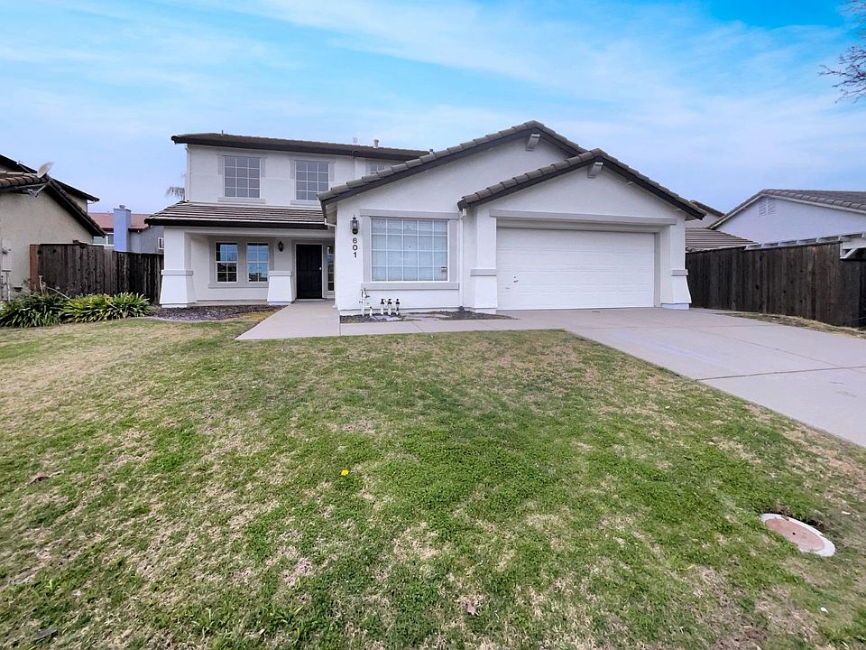 1st image of 601 Arabesque Cir