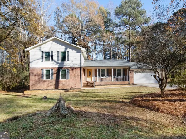 8268 Bridgewater Pl, Riverdale, GA 30296