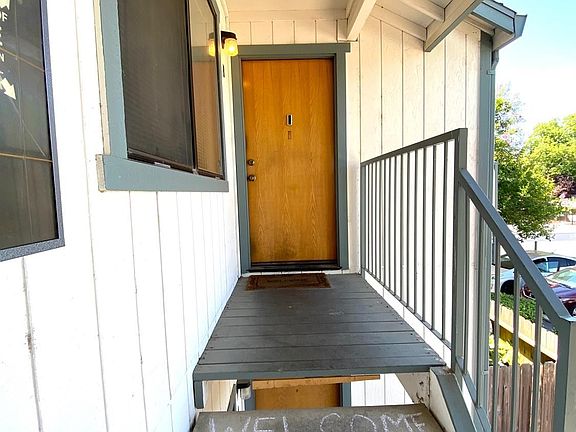 4th image of 2370 Alta Garden Ln #B