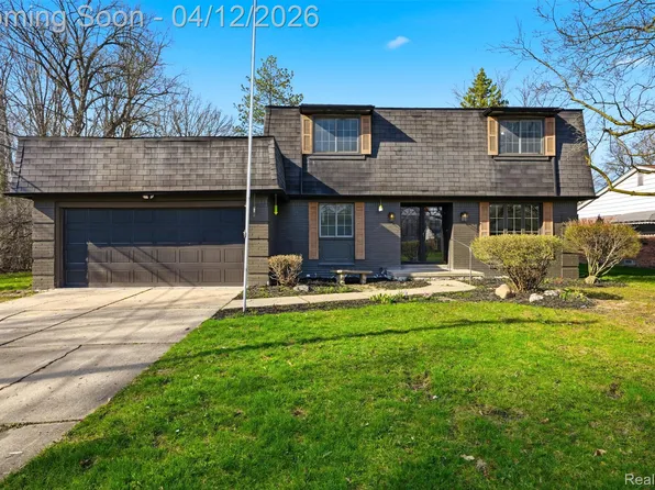 18878 Sunbright Ave, Lathrup Village, MI 48076