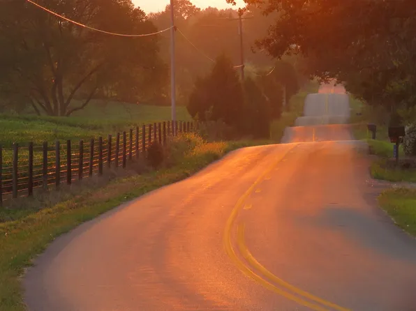 1431 New Grove Rd, Smiths Grove, KY 42171