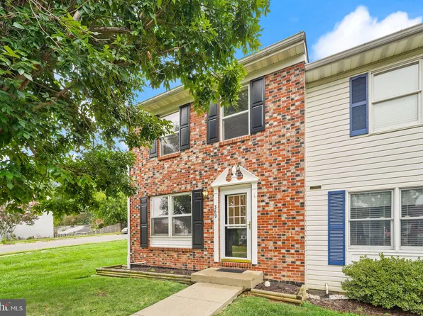 369 Nansemond St SE, Leesburg, VA 20175