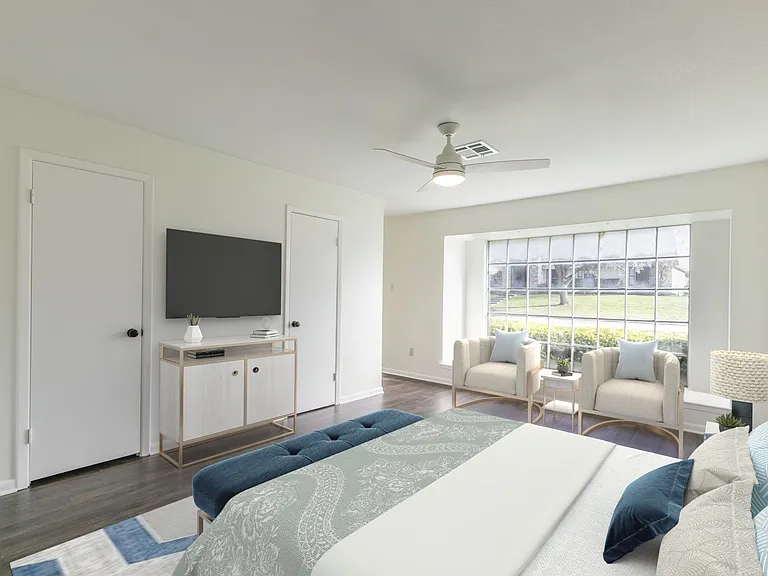 813 Melrose Dr — Photo 8