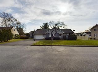 508 Heather Ln, Easton, PA 18040