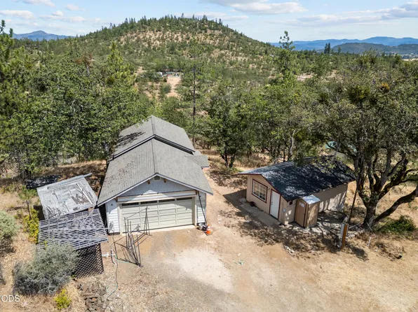 3840 Beagle Rd, White City, OR 97503