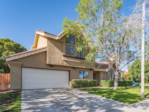 5100 Cliff Rose Dr