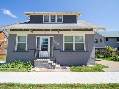803 Sycamore St, Muscatine, IA, 52761