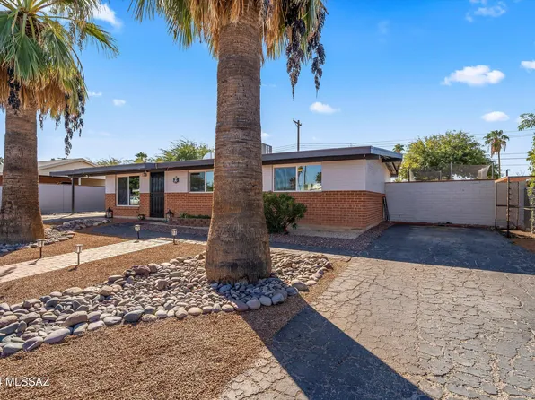6640 E Calle Dened, Tucson, AZ 85710