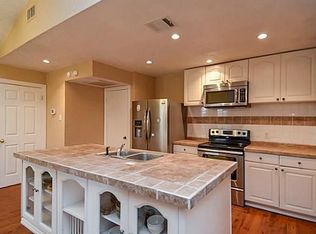 2624 Via Los Altos, Carrollton, TX