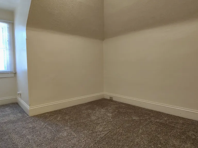 2172 S 800 E #4 — Photo 12