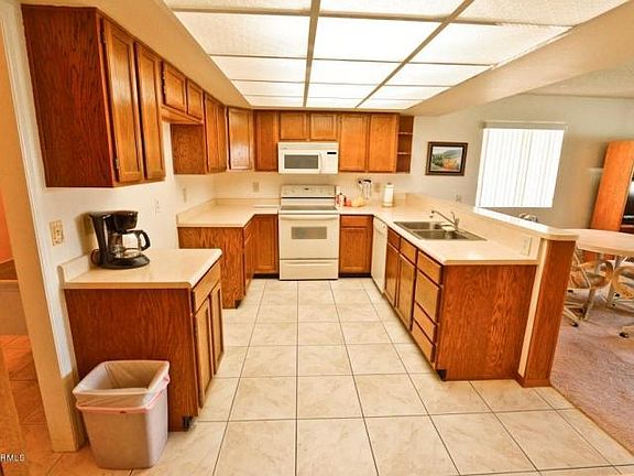 3rd image of 12610 W Castle Rock Dr