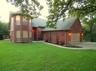 535 Oak Lk, Lake Dallas, TX 75065