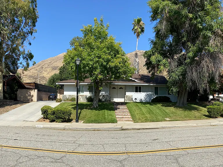 3962 Mount Vernon Ave — Photo 1
