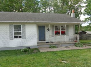 116 Willapa Ln, White Oak, WV 25989