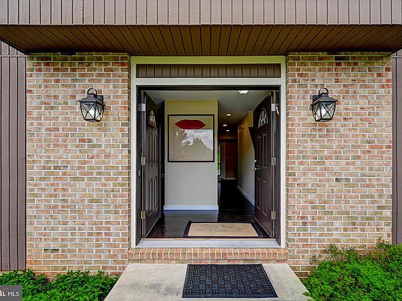 5th image of 12206 Velvet Hill Dr