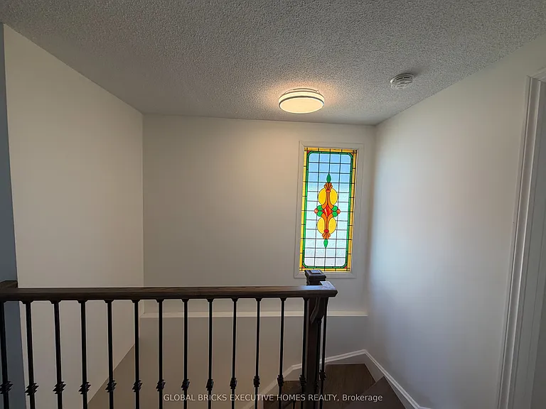 730 Queensbridge Dr — Photo 21