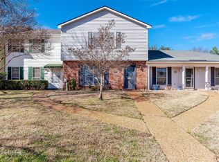 10036 Smitherman Dr, Shreveport, LA 71115