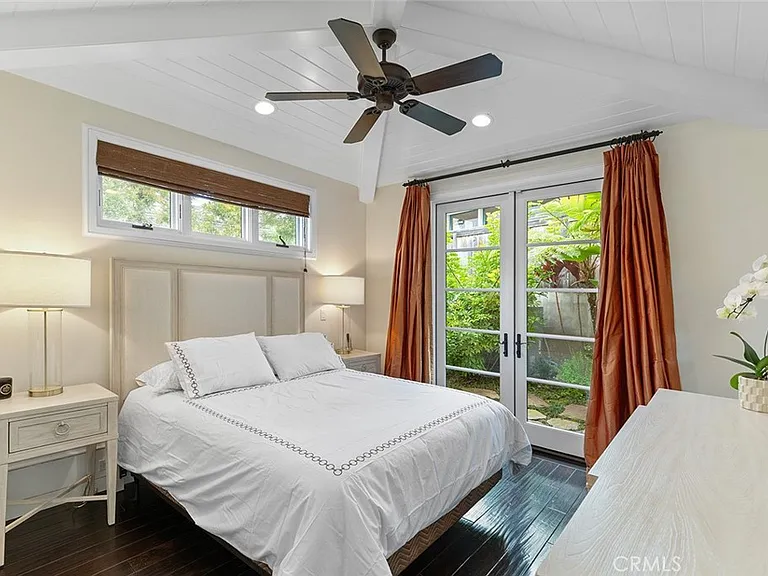 322 Emerald Bay — Photo 30
