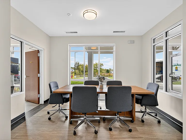 750 Tower Dr — Photo 22