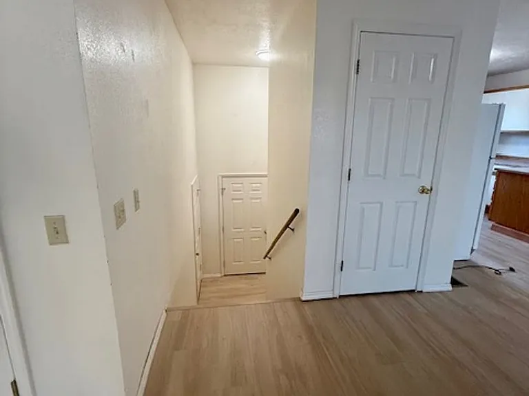 3504 Golden Valley Dr — Photo 30