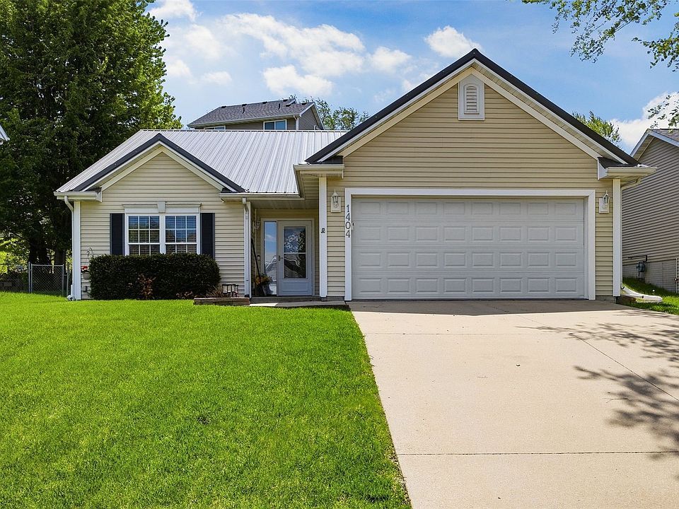 1st image of 1404 Woolridge Dr