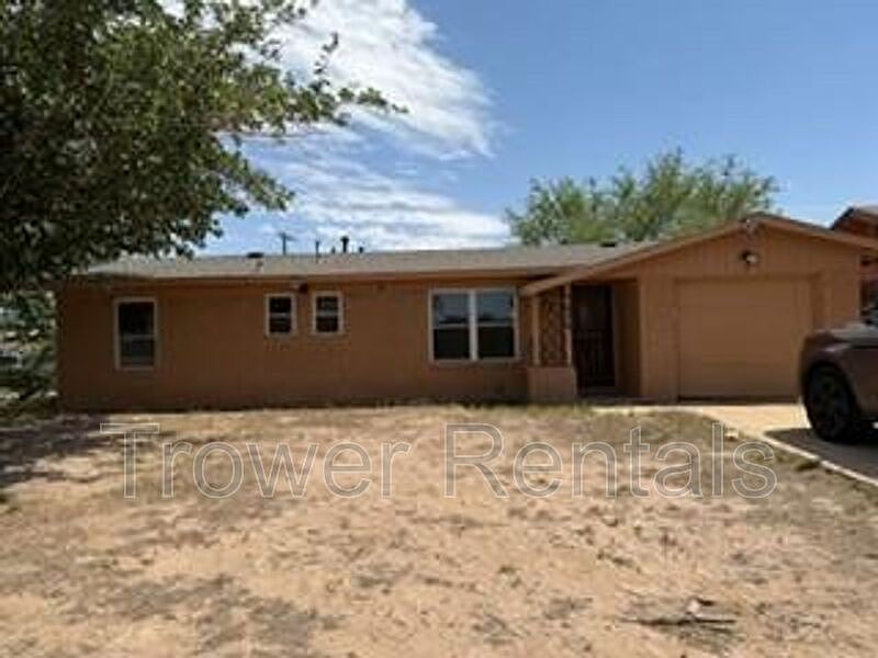 1st image of 1624 Magnolia Ave