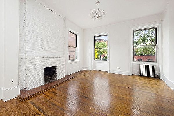 1st image of 395 Henry St APT 4N