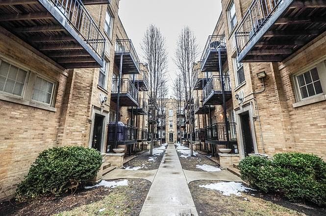 1st image of 2241 N Lincoln Ave APT 1B