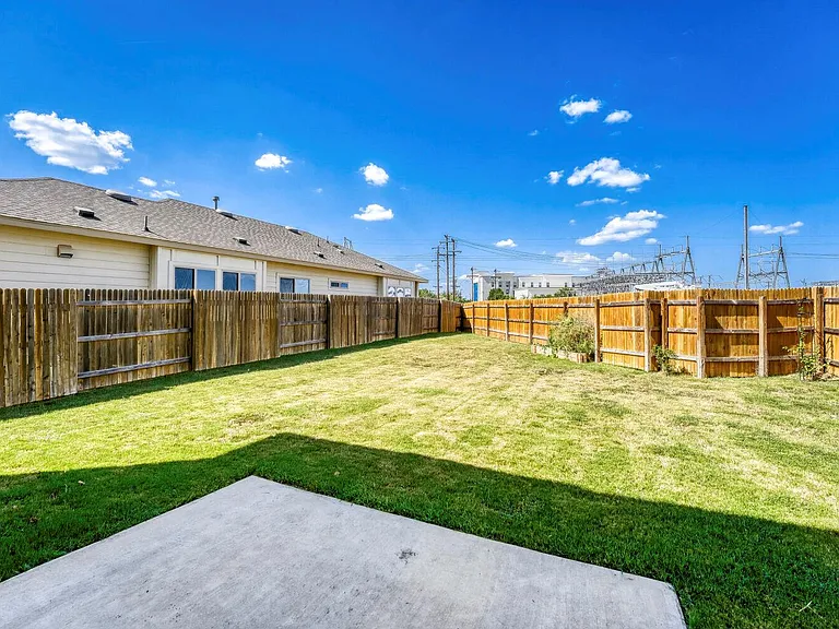 202 Driftwood Ln — Photo 20