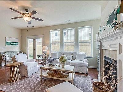 4th image of 602 24th St #A