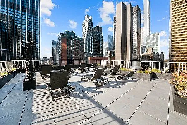 Rented by Oxford Property Group | media 16