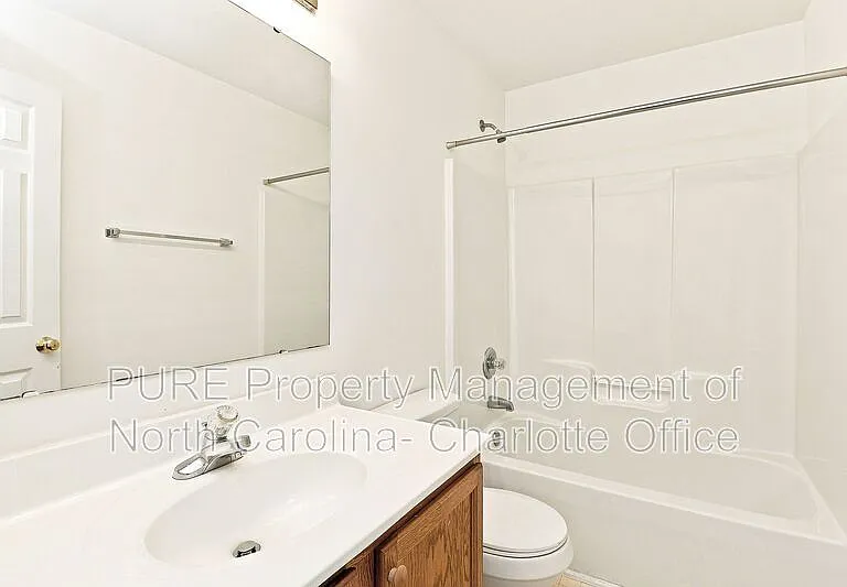 4423 Cades Cove Dr — Photo 13