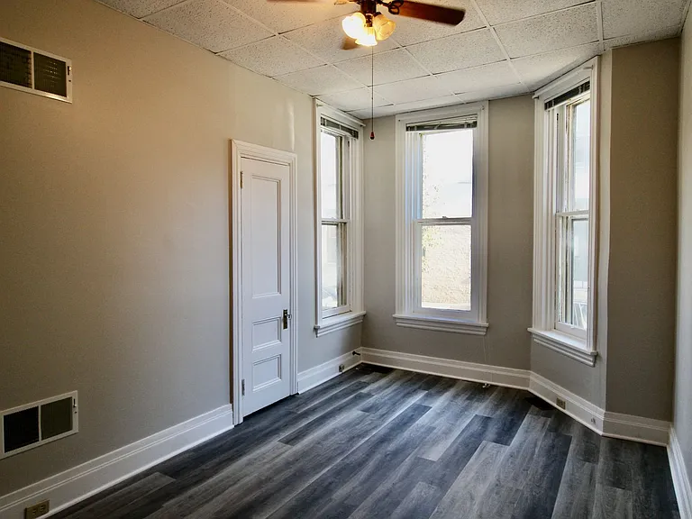206 Hamilton Street — Photo 6