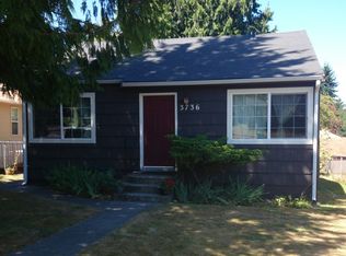 3736 SW 100th St, Seattle, WA 98146
