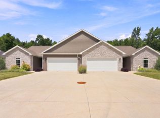 515 Williamson Cir, Angola, IN 46703