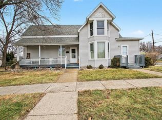 100-102 N Ridge St, Crown Pt, IN 46307