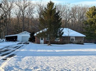 2135 Jefferson Eagleville Rd, Jefferson, OH 44047