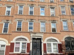 453 42nd St, Brooklyn, NY 11232