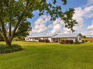 596 Teakwood Rd, Alma, GA 31510