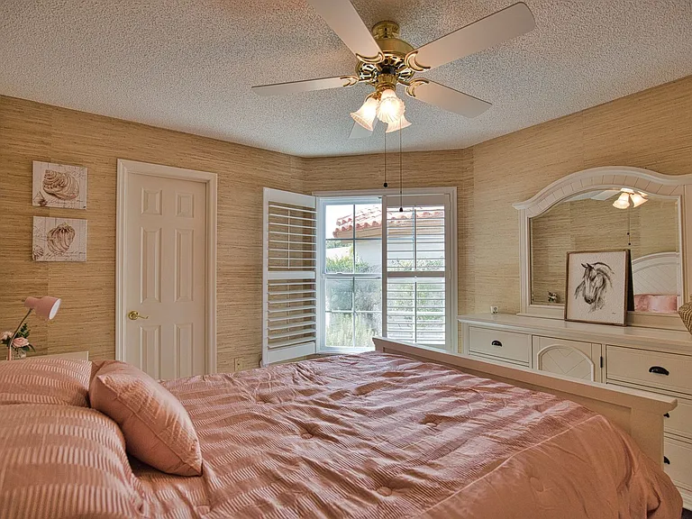 1191 Harbor Town Way — Photo 25