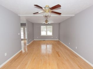 3 Woodridge Rd, Merrimack, NH 03054