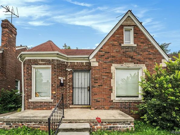 11016 Rossiter St, Detroit, MI 48224